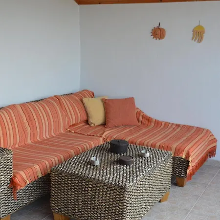 Sandy Coast Apartment