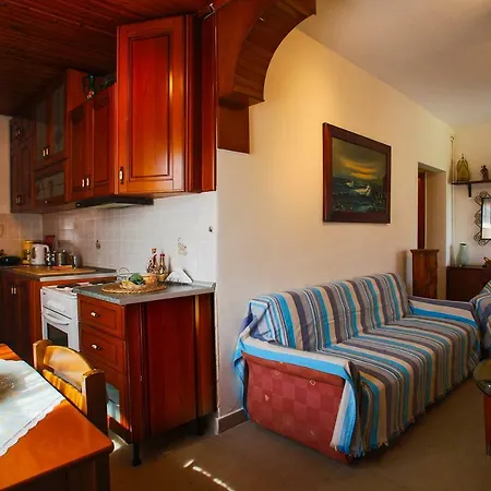 Sandy Coast Apartment *